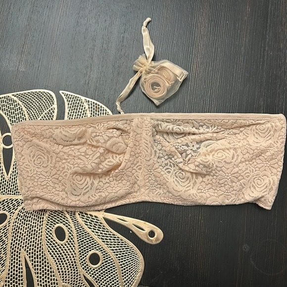 NWOT Wacoal Women's Halo Lace Strapless Bra in Cream/Tan 40DD - Picture 4 of 8